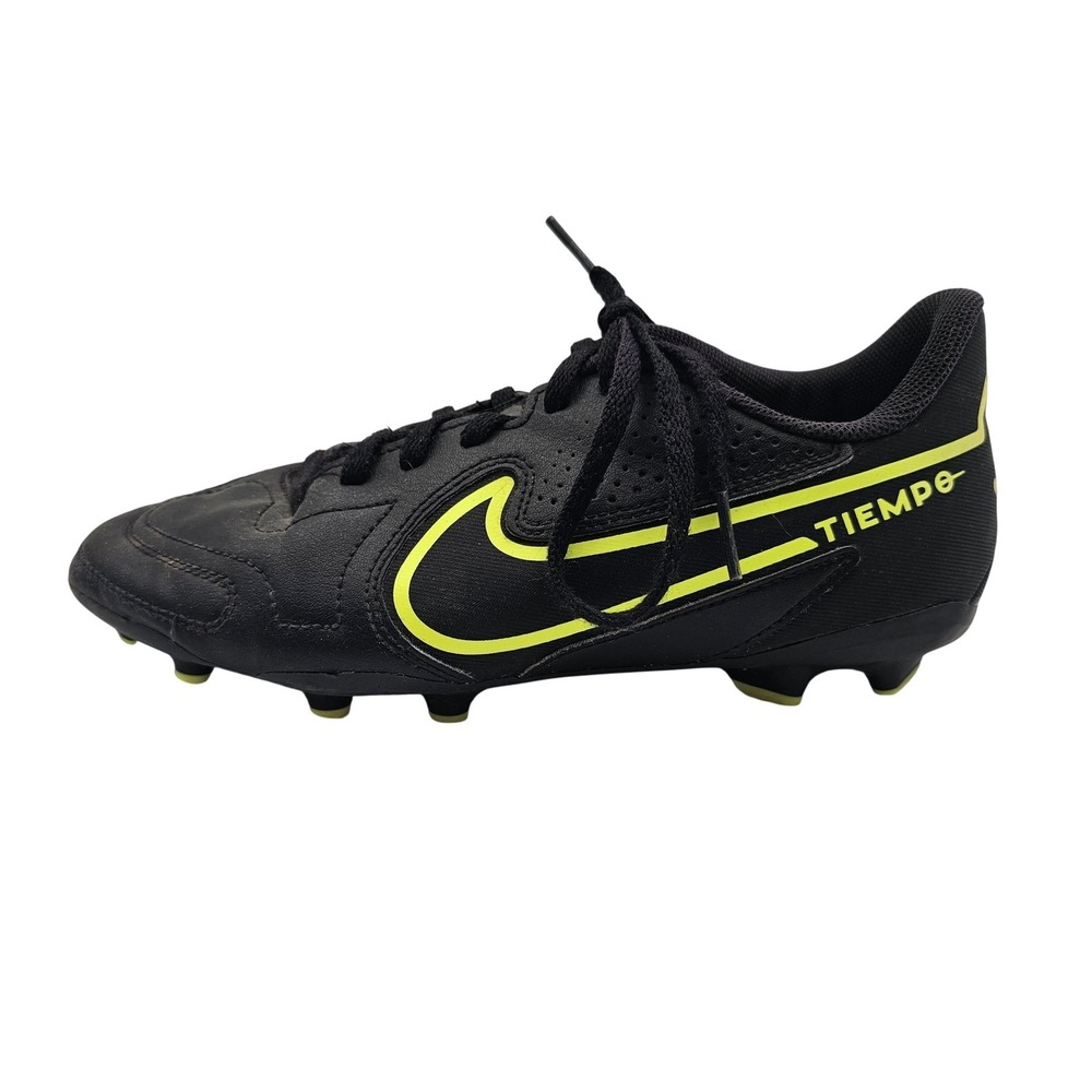 Nike Tiempo Soccer Cleats Shoes Youth Size 5.5Y Black Athletic Spikes DA1331-070